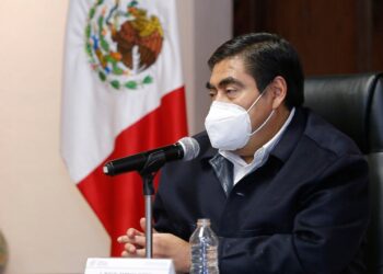 Manufactura, Obra pública y Construcción, recuperarán pronto empleos: Miguel Barbosa