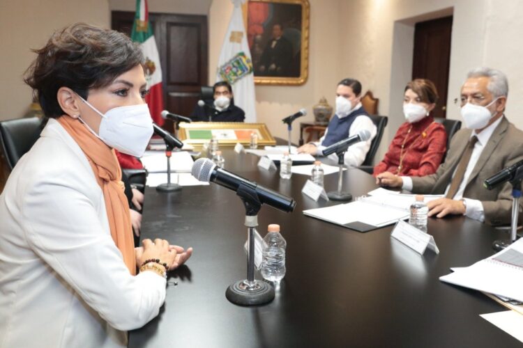 Cero impunidad y cero tolerancia, a la violencia contra las mujeres: Miguel Barbosa