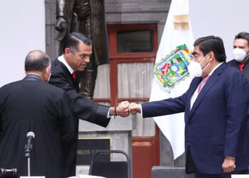 MANIFIESTA MBH RESPETO A LA AUTONOMÍA DE LOS PODERES: “NO CREO EN EL SOMETIMIENTO”