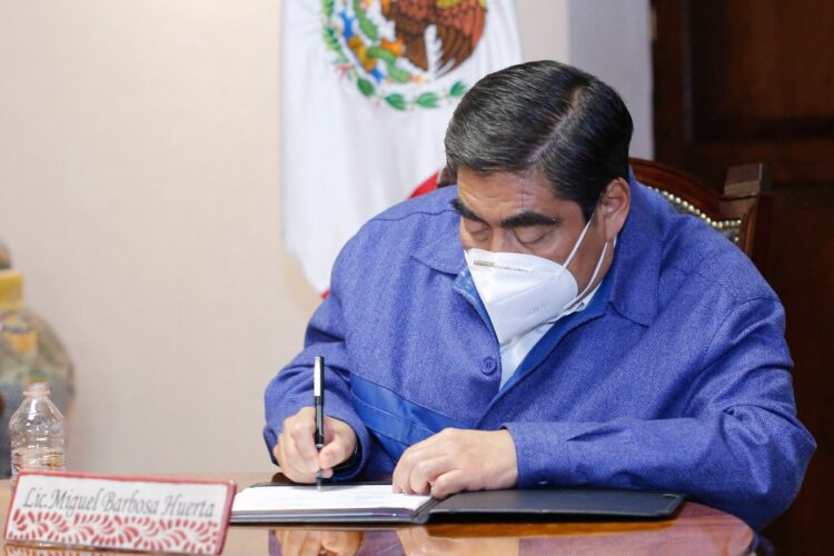 CON ATENCIÓN MÉDICA, GOBIERNO DE PUEBLA RESPALDARÁ A CAPACITADORES DEL INE E IEE