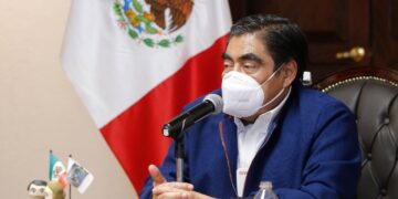 EN PUEBLA ESTÁ GARANTIZADA LA APLICACIÓN DE LA VACUNA, NO HABRÁ ABUSOS: MBH