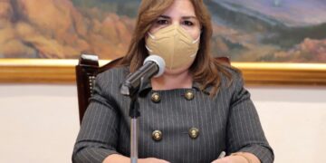RECIBE GOBIERNO DE PUEBLA DICTAMEN PRELIMINAR DEL SOCAVÓN; EXTRACCIÓN DE AGUA Y LLUVIAS, ALGUNOS FACTORES