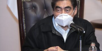 RESULTADOS DE CONSULTA REFLEJAN QUE AMLO ES RESPALDADO POR LA SOCIEDAD, DESTACA MBH