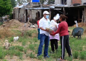 RECIBE GOBIERNO ESTATAL RECONOCIMIENTO DE CONEVAL POR PROGRAMAS “PUEBLA CONTIGO” Y “NADIE AFUERA, NADIE ATRÁS”