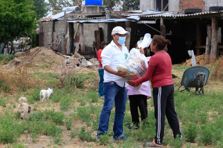 RECIBE GOBIERNO ESTATAL RECONOCIMIENTO DE CONEVAL POR PROGRAMAS “PUEBLA CONTIGO” Y “NADIE AFUERA, NADIE ATRÁS”