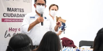 En “Martes Ciudadano” de Salud, especialistas pediátricos realizan circuncisiones a menores