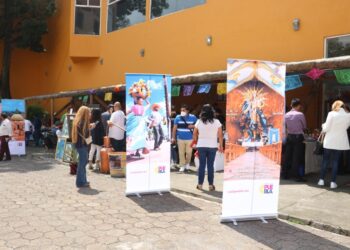 Presenta gobierno estatal, a través de Cultura, tradiciones de Puebla en “Los Pinos”