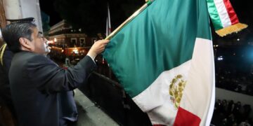CELEBRA PUEBLA CCXII ANIVERSARIO  DEL GRITO DE INDEPENDENCIA
