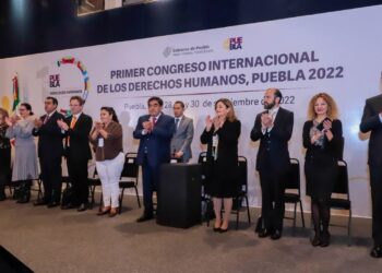 GOBIERNO DE PUEBLA, RESPETA Y PROMUEVE LOS DERECHOS HUMANOS: MBH