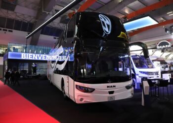 Albergó Puebla escaparate más grande de la industria de autotransporte
