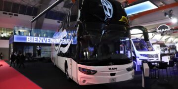 Albergó Puebla escaparate más grande de la industria de autotransporte