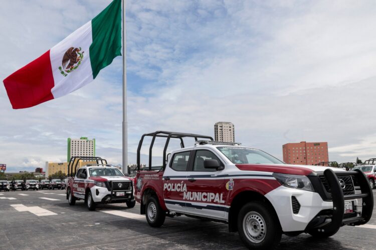 CON PATRULLAS, GOBIERNO ESTATAL REFRENDA COMPROMISO PARA GARANTIZAR SEGURIDAD Y MEJORAR CONDICIONES: MBH
