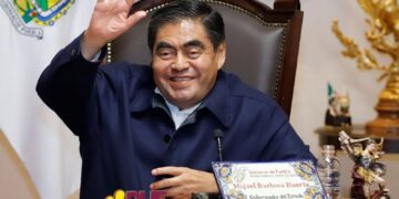 MOVILIZACIÓN EN APOYO A LA 4T EN PUEBLA, UNA FIESTA CIUDADANA Y SIN FINES ELECTORALES: MIGUEL BARBOSA