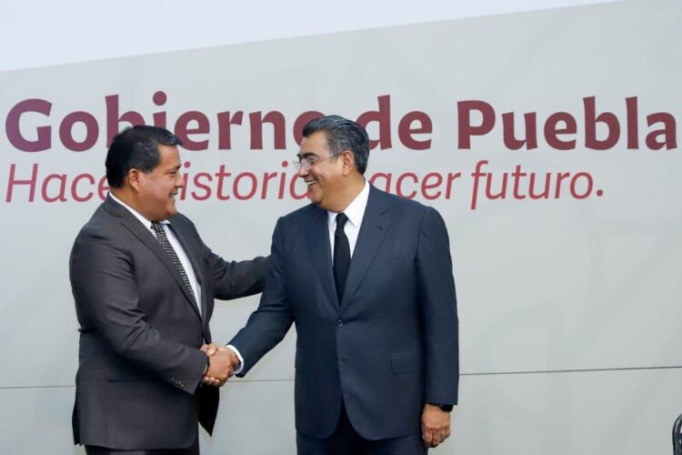 PUEBLA ESTÁ FIRME, NO SE DETIENE, CONTINÚA AVANZANDO: SALOMÓN CÉSPEDES