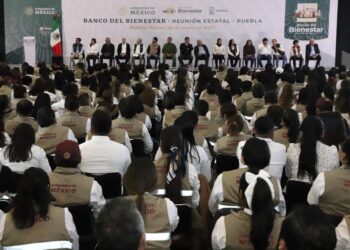 PARTICIPA GOBERNADOR CÉSPEDES PEREGRINA EN REUNIÓN DE TRABAJO DE LÓPEZ OBRADOR
