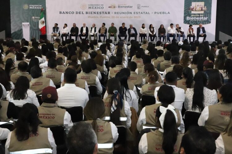 PARTICIPA GOBERNADOR CÉSPEDES PEREGRINA EN REUNIÓN DE TRABAJO DE LÓPEZ OBRADOR