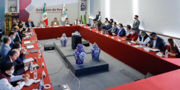 Instalan Gobierno del Puebla e IMSS mesa de análisis sobre Federalización de los Servicios de Salud