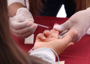 En “Martes Ciudadano”, Salud fortalece cultura de la prevención contra cáncer de próstata
