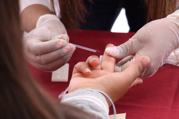 En “Martes Ciudadano”, Salud fortalece cultura de la prevención contra cáncer de próstata