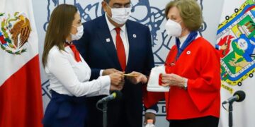 Encabeza Céspedes Peregrina inicio de la colecta de la Cruz Roja 2023 en Puebla