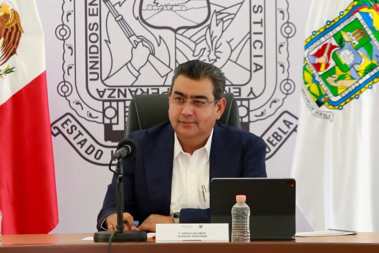 Puebla es un lugar para disfrutarse en familia: Sergio Salomón Céspedes