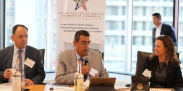 EN EE.UU., GOBIERNO DE SERGIO SALOMÓN PROMUEVE A PUEBLA COMO DESTINO DE INVERSIONES
