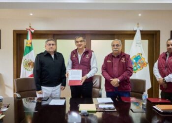 Donan a Tamaulipas buques para crear arrecife artificial