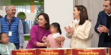 Lleva SEDIF alegría de “Día de Reyes” a casas de Asistencia