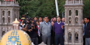 PUEBLA SE VIVE Y RECORRE EN FAMILIA: SERGIO SALOMÓN, INAUGURA REHABILITACIÓN DEL “PASEO DE GIGANTES”