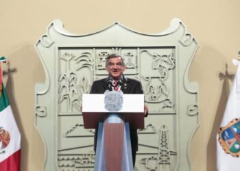 RINDE AMÉRICO SU SEGUNDO INFORME DE GOBIERNO