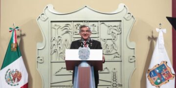 RINDE AMÉRICO SU SEGUNDO INFORME DE GOBIERNO