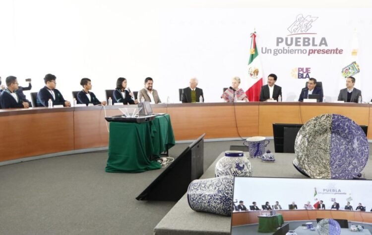 En sinergia, gobierno estatal localiza a alpinista desaparecido en Pico de Orizaba