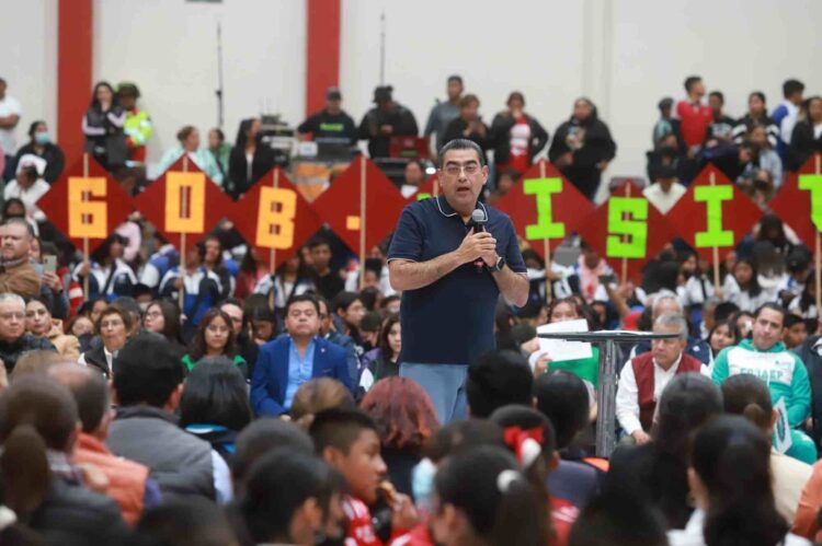 EN TEHUACÁN, SERGIO SALOMÓN INICIA CAMPAÑA DE PREVENCIÓN “HAGAMOS EQUIPO, SI TE DROGAS TE DAÑAS”