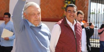 EN PUEBLA, AMLO ENTREGA OBRAS DEL PATRIMONIO CULTURAL