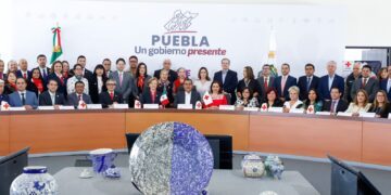 ENCABEZAN SERGIO SALOMÓN Y GABY BONILLA INICIO DE LA COLECTA 2024 DE CRUZ ROJA