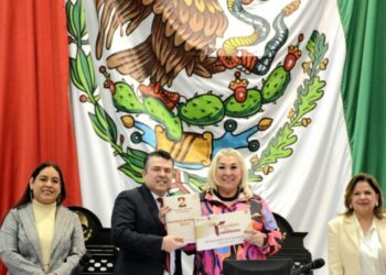 CON HONESTIDAD SANEAMOS LAS FINANZAS DE TAMAULIPAS: ADRIANA LOZANO