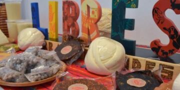 Muestra Feria de Puebla atractivos y representaciones artísticas del interior del estado