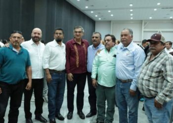 LLAMA AMÉRICO A TRABAJAR EN UNIDAD Y A CUIDAR EL AGUA