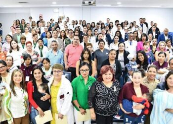 Busca Salud generar conciencia sobre donación de leche materna