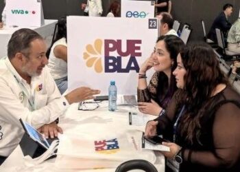 Promueve gobierno estatal rutas turísticas ante agentes de viajes en Monterrey