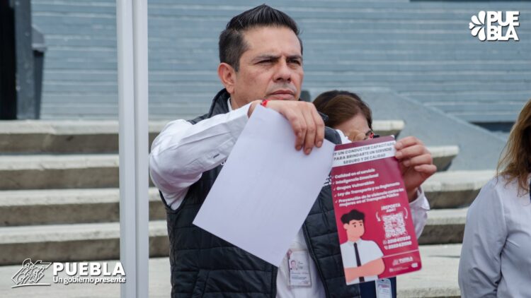 Profesionaliza SMT más de 400 operadores del transporte público