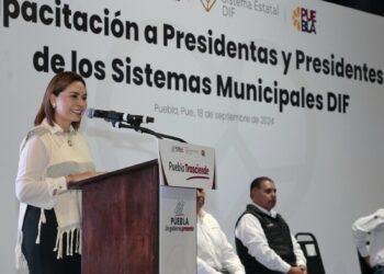 Preside Gaby Bonilla capacitación a presidentas y presidentes entrantes del SMDIF
