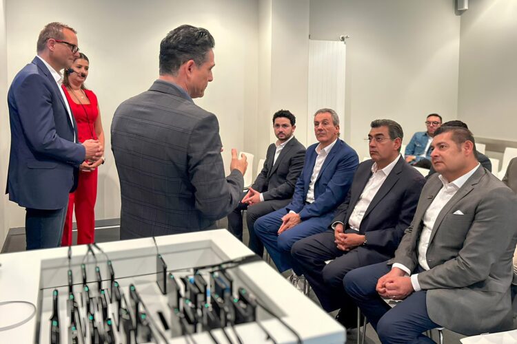 PUEBLA, UNO DE LOS MEJORES DESTINOS DE MÉXICO PARA INVERTIR: SERGIO SALOMÓN Y ALEJANDRO ARMENTA