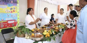 Promueve Salud prácticas de buen comer para prevenir obesidad y desnutrición