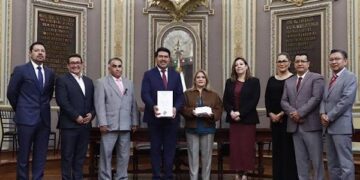 Refrenda Paquete Económico de Puebla 2025 compromiso de mantener finanzas sanas
