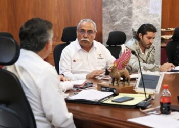 Revisa gobernador de Tamaulipas avance de proyectos con el gabinete y llama a evitar subejercicios