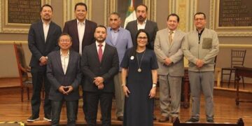 Genera gobierno estatal mejores condiciones de vida para sector laboral de Puebla