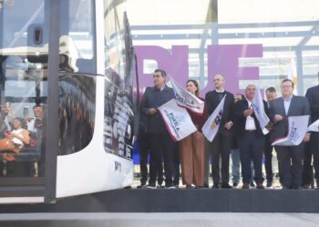 FORTALECE GOBIERNO DE SERGIO SALOMÓN CONECTIVIDAD; INICIA SISTEMA METROPOLITANO DE TRANSPORTE
