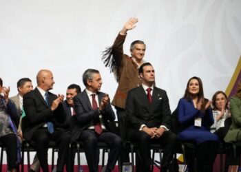 Américo, alcaldes y alcaldesas, participan en reunión con la presidenta Claudia Sheinbaum
