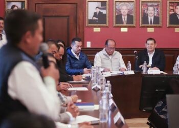 Armenta prioriza obras de la mano con municipios